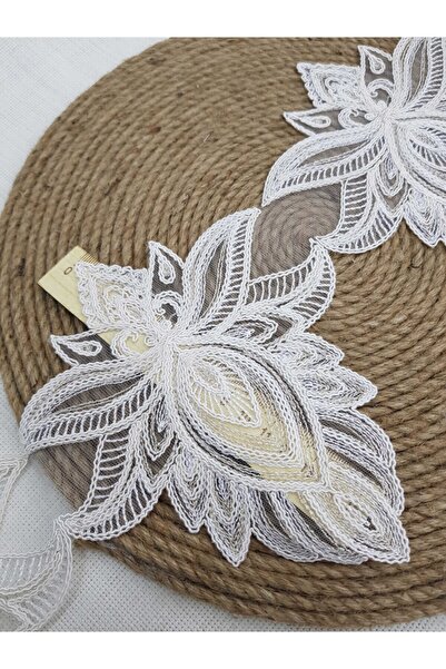 Esteks Dantel ve Tekstil Aksesuarları Fransız Danteli Güpür Krem