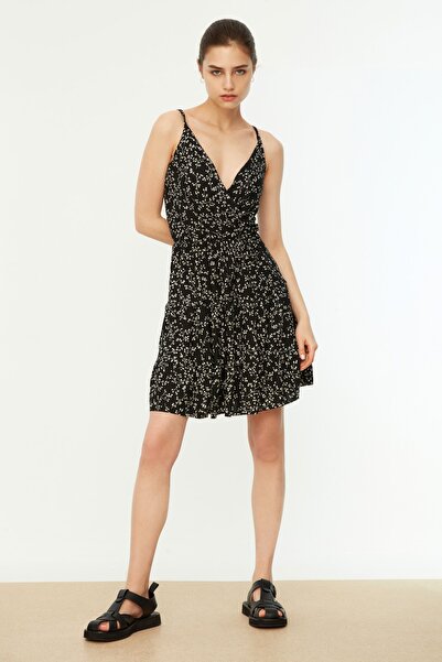 Trendyol Collection Black Patterned Patterned Double Breasted Neck Mini Flexible Knitted Dress TWOSS21EL1554