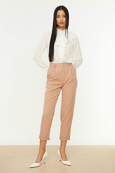 Trendyol Collection Norkové základní tkané kalhoty TWOAW21PL0198