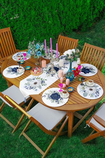Realhomes White & Navy Blue Rose Motif 6+1 Supla Runner Set