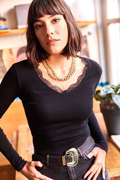 Olalook Damen-Strickbluse mit schwarzem Kragen, Spitze, V-Ausschnitt und Leibchen, BLZ-19001713