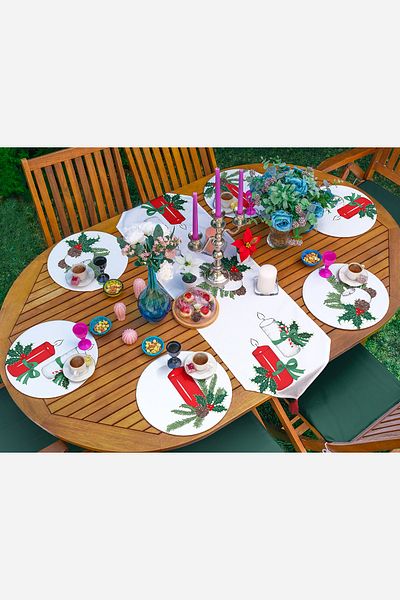 Realhomes Christmas Themed Candle & Cone Designed 6+1 Supla Runner Set
