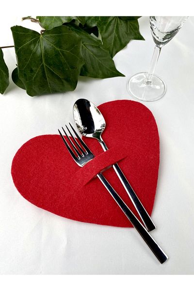 Kabak Home 2-Piece Felt Valentine's Day Heart Red Presentation Spoon Holder