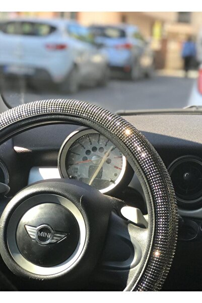 Arabasına Aşıklar Kulubü Full Taşlı Gümüş Ve Füme Renk 38*40 Cm Direksiyon Kı...