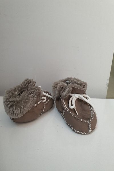 Papulin Unisex Baby Gray Suede Leather Fur Booties