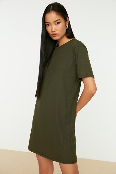 Trendyol Collection Kleid - Khaki - Jerseykleid