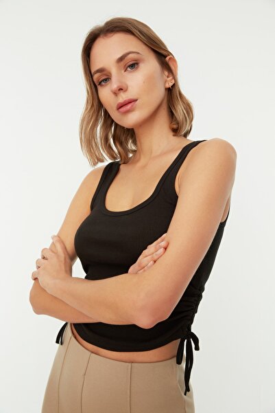 Trendyol Collection Black Gather Detailní límec k bazénu Žebrované Flexibilní pletené tílko TWOSS21AL0020