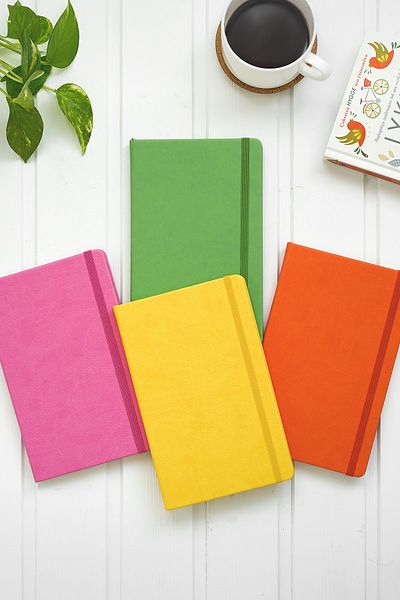 Matt Notebook Caiet elastic 13x21 verde simplu