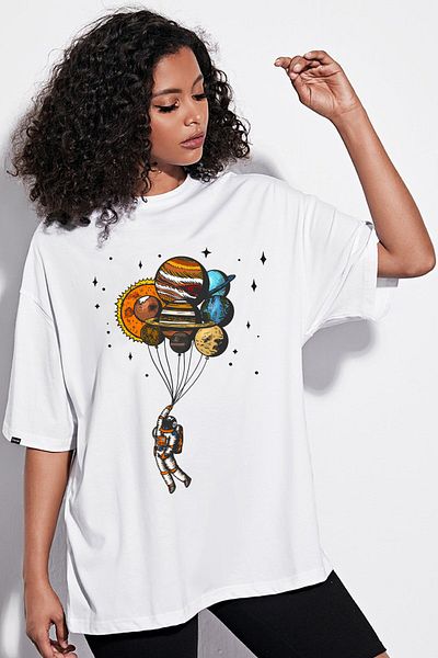 DEEPSENCE Women's Oversize T-shirt AstronautBalloon Print White