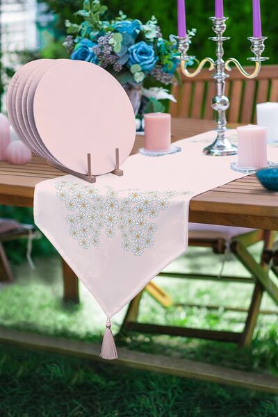 Realhomes Pembe Zemin Kelebek Papatya Tasarımlı Üçgen Püsküllü Runner 1 Adet ...