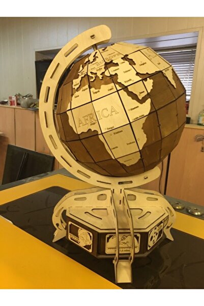 zeynepserralazer Ahşap Küre Şeklinde Dünya Haritası
