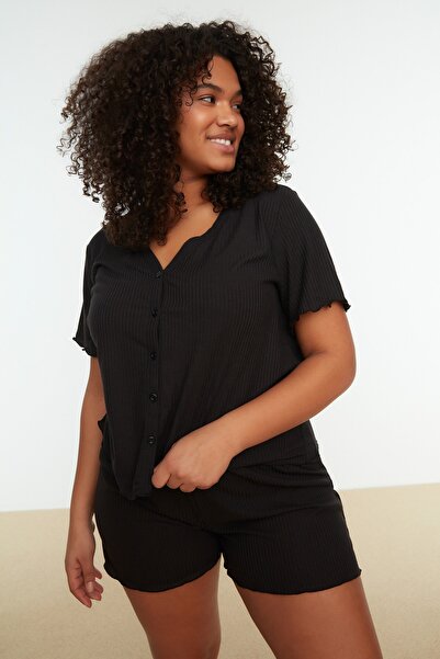 Trendyol Curve Fekete V-nyakú kötött gombos pizsama szett TBBSS22PT0215