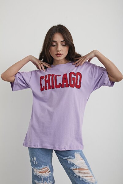 Mad&Calf Γυναικείο μπλουζάκι με στάμπα λιλά Chicago Oversize