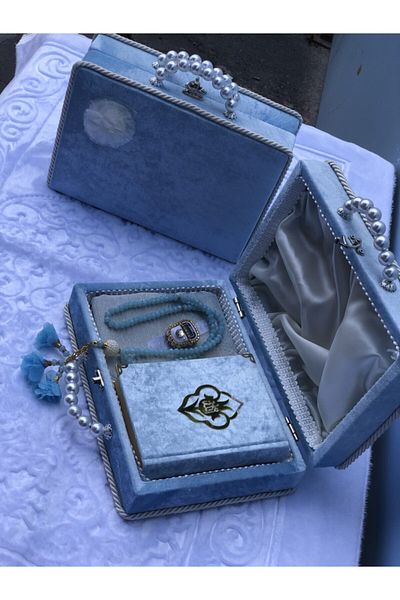 NEHİR HEDİYELİK Blue Bundle Dowry Gift Set - Pearl Detailed Quran, Prayer Rug, Prayer Beads and Chanting Set