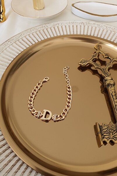 Trendy Butik Zircon Stone D Letter Chain Bracelet