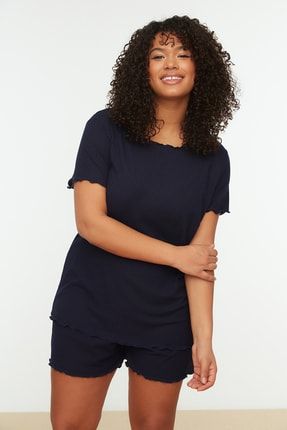 Große Größen in Pyjama-Sets