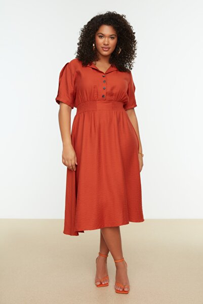 Trendyol Curve Orange Woven Elastic Waist and Button Detail Dress TBBSS22EL1563