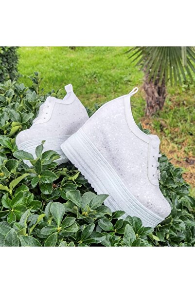 Ayakkabı Tutkusu Stilo ® Içten Gizli Topuk Spor Dolgu Topuk Beyaz Parıltılı 13cm