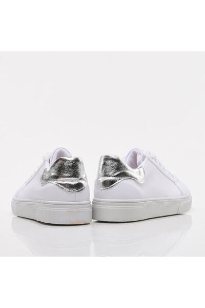 Yaya by Hotiç White Yaya Women's Sports Shoes