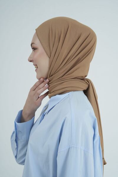 Gülsoy شال نسائي من القطن الممشط باللون البني الحليبي - 36