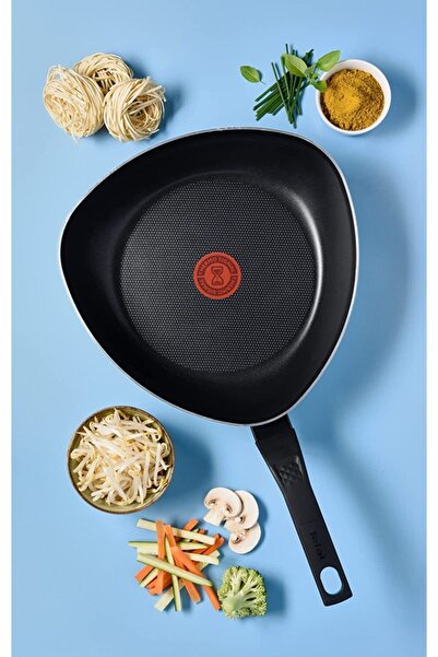 TEFAL B55655 Titanyum 1X SimpleCook Derin Üçgen Tava 26 cm