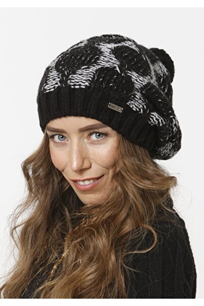 Vemod Vanilla Pompom Knitwear Knitted Beanie - Black