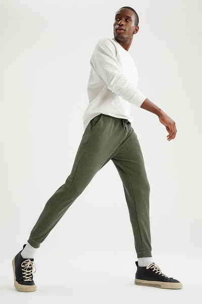 DeFacto Slim Fit Basic Jogger Sweatpants