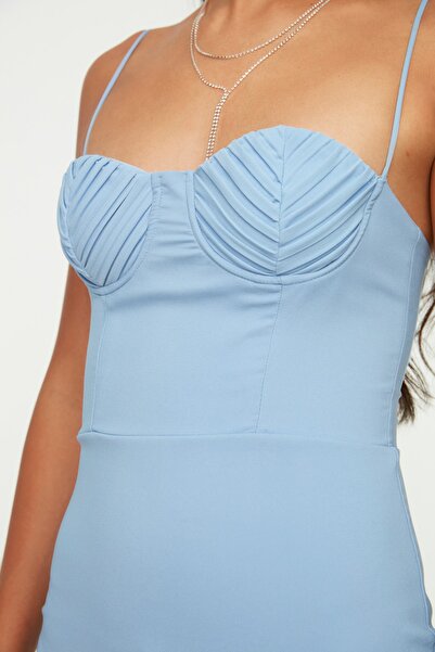 Trendyol Collection Világoskék drapériás elegáns estélyi ruha TPRSS20EL1431