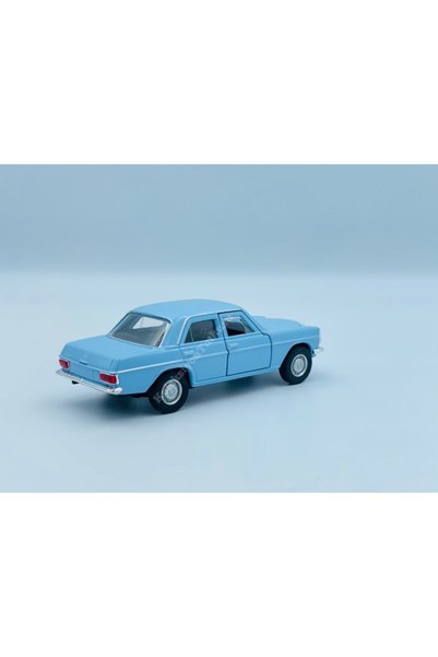 WELLY Mercedes Benz 220 W115 Model Car
