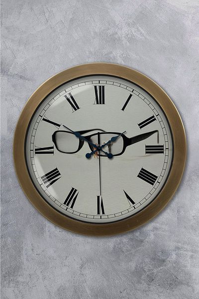 Kasva Concept Gift 36 cm Antique Metal Glasses Wall Clock