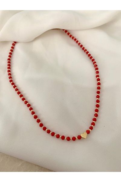 Atelier Çağla قلادة من الخرز على شكل قلب أحمر