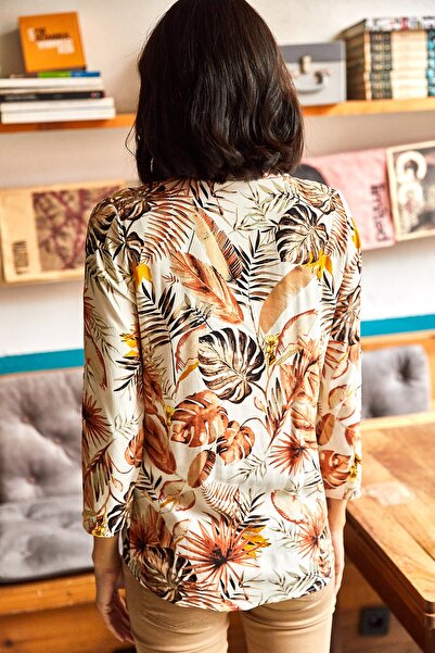 Olalook Női ekrübarna tenyérmintás ujjú hajtogatott szőtt ing GML-19000957