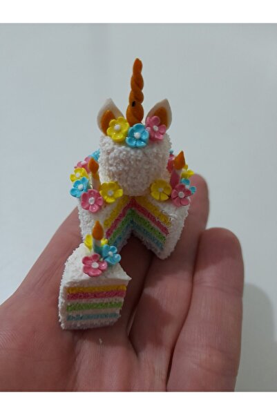 SYLVANIAN FAMILIES El Yapımı Fimo Miniatur Unikorn Buyuk Yaş Pasta