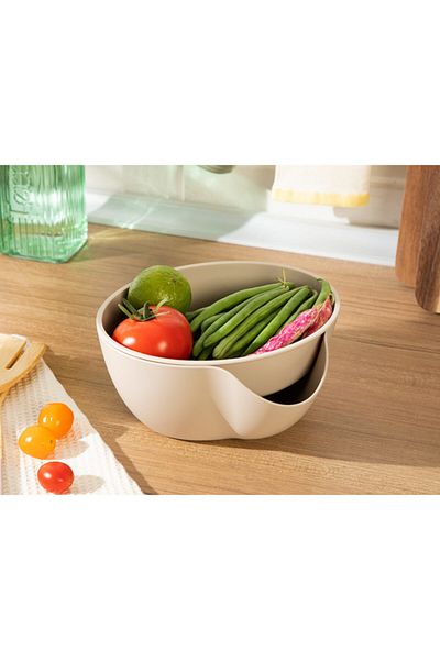 English Home Basic Plastic 2 Piece Strainer 20 Cm Beige