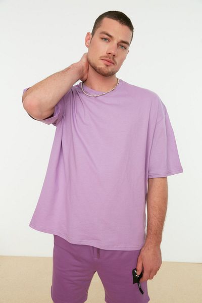 Trendyol Collection Übergroßes, fliederfarbenes, bedrucktes Baumwoll-T-Shirt - TMNSS21TS2037