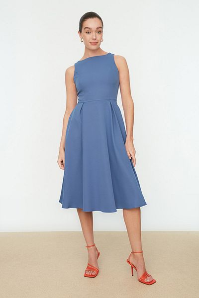 Trendyol Collection Indigó derékra nyíló redőzött Midi szőtt ruha TWOSS20EL0980