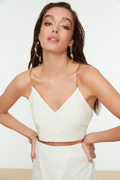 Trendyol Collection White Chain Strap Detailed Beach Blouse TBESS22BZ0042