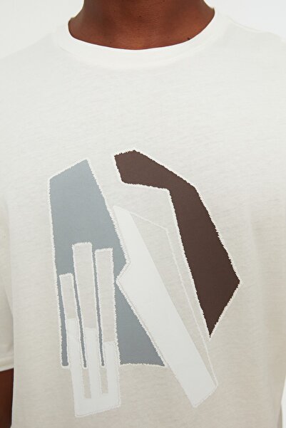 Trendyol Collection Ecru Short Sleeve Oversize/Wide Fit 100% Cotton Geometric Print T-Shirt Tmnss21Ts1075