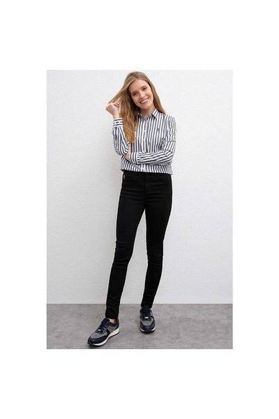 Livik Pantaloni negri, extra skinny, blugi