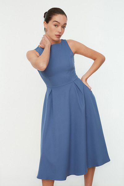 Trendyol Collection Indigó derékra nyíló redőzött Midi szőtt ruha TWOSS20EL0980