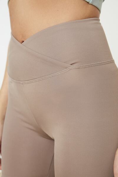 Trendyol Collection Mink Recovery Double Breasted Waist Detailed Knitted Sports Shorts Leggings TWOSS21SR0714