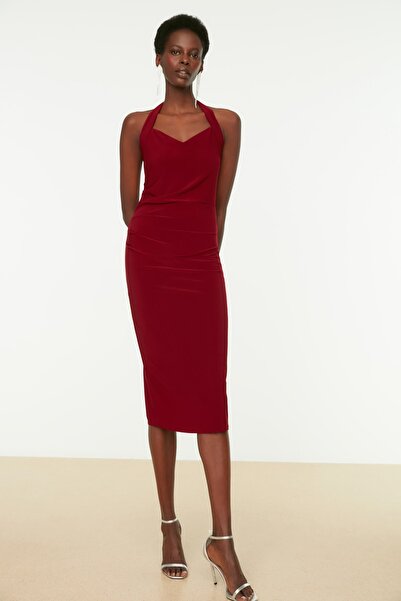Trendyol Collection Burgundy Detailed Evening Dress TPRSS22EL1341