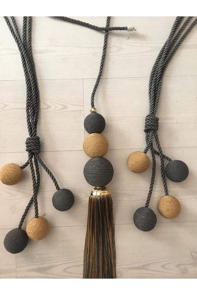 devirhesapdevri Side Brocelain Set from Umay's Colors Workshop, Background Brocelain Stylish Curtain Accessory 11 Balls