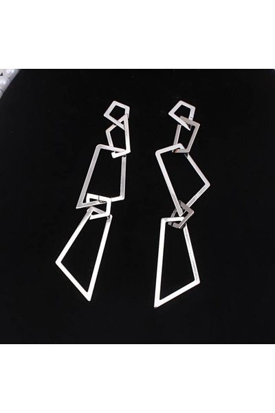 Kpop Dünyasi Blackpink ''Lisa'' Earring