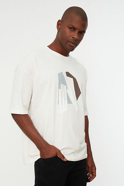 Trendyol Collection Ecru Short Sleeve Oversize/Wide Fit 100% Cotton Geometric Print T-Shirt Tmnss21Ts1075