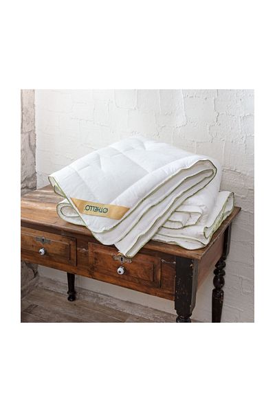 OTHELLO Bamboo Bamboo King Size Double Quilt (215X235)