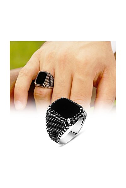 Tesbihane Nokta İşlemeli Siyah Köşeli Oniks Taşlı 925 Ayar Gümüş Erkek Yüzük
