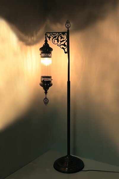 Atölye Lamp Design Lambader Lazer Kollu