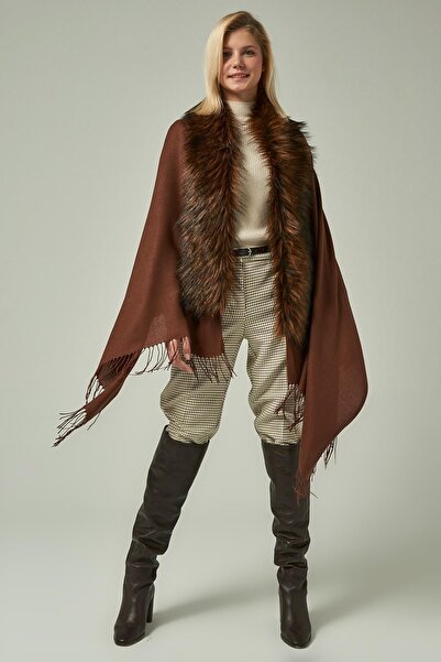 Axesoire 11293 Kahverengi Kürklü Püsküllü Panço YL