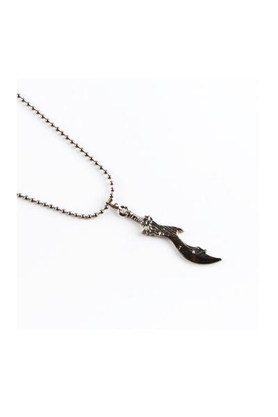 Kusakli قلادة على شكل خنجر